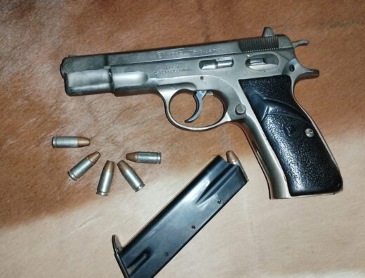 CZ 75 Chrome 9mmP, CZ 75 9mmP Nickel Chrome Good condition, excellent shooter