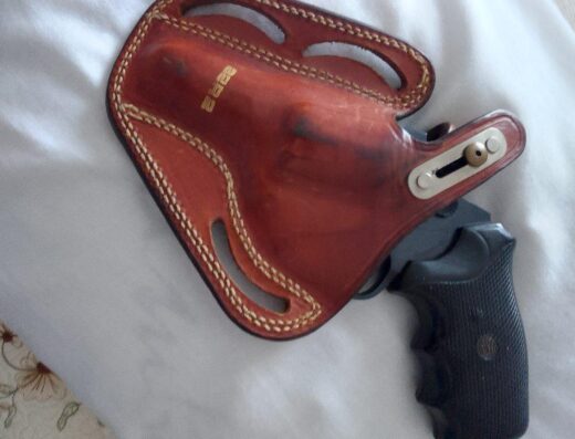 Rossi .38 Special Snub nose 5 shot double action as good as new.