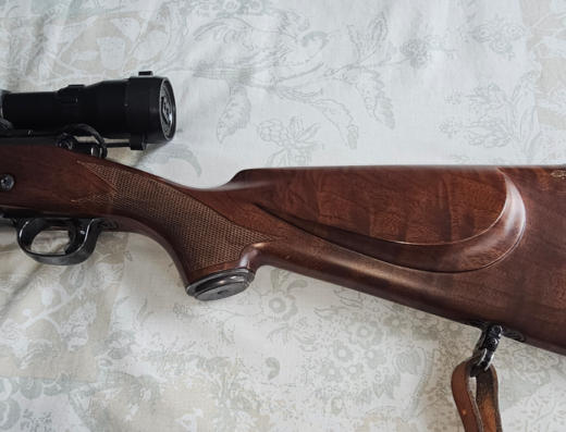300 Win Mag (M70 SuperGrade)